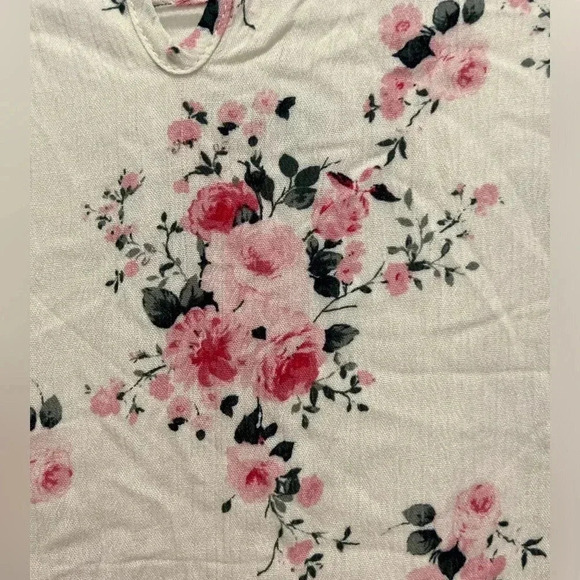 Francesca's Pink Floral Print 3/4 Sleeve Top - Picture 7 of 10